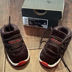 Jordan Kids Sneakers - Black and Red